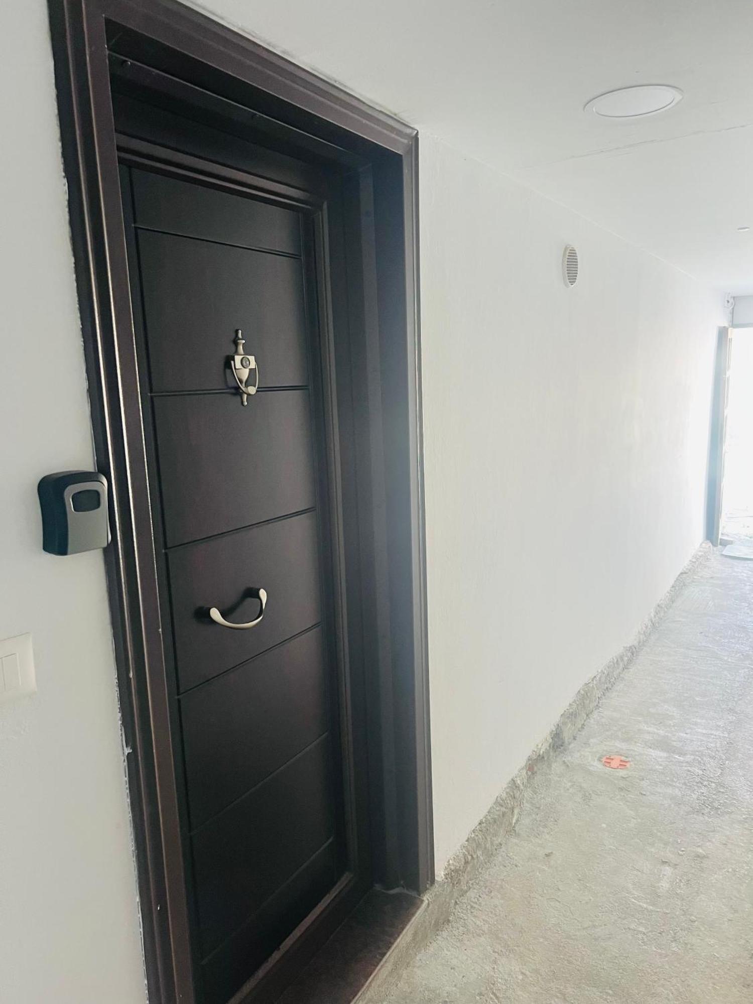 Charming House Apartment Pogradec Bagian luar foto